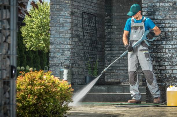 Best Sidewalk and Walkway Cleaning  in Marianna, FL